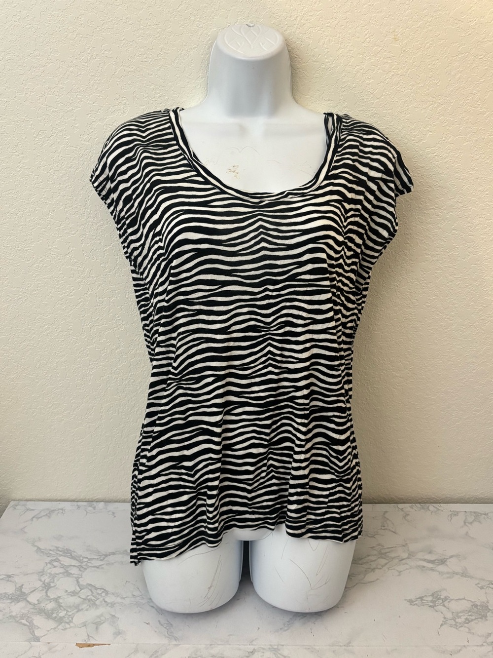 Michael Kors Zebra Print Blouse Round Neck Womens PM Pullover Top Stretchy